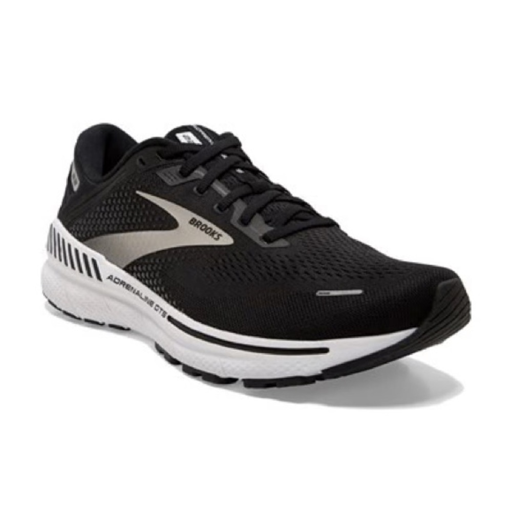 Woman’s Brooks Adrenaline GTS 22 Shoes